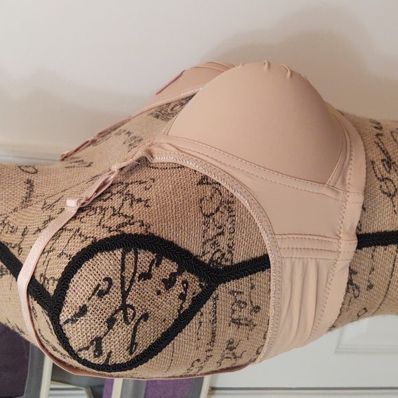 6pcs Seamless Wireless Push-up Bras | Multi Colors | Size 38B - Picture 3 of 10